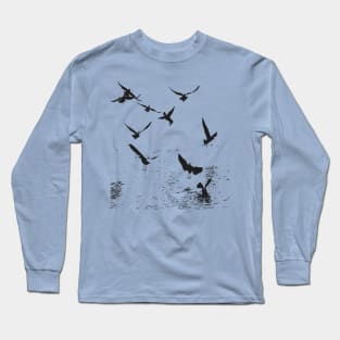 Silhouette Of A Flock Of Seagulls Scavenging Black Long Sleeve T-Shirt